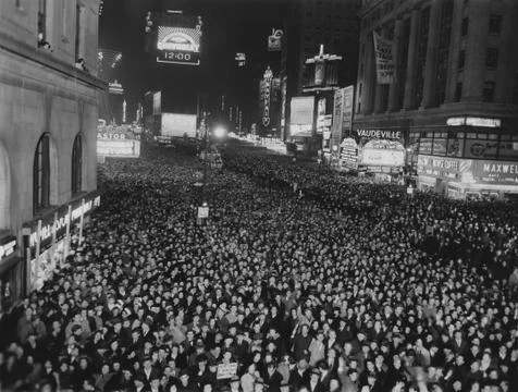 Jam packed Times Square Stock Photos