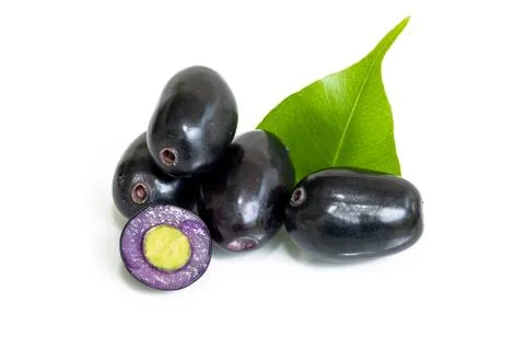 Jambolan plum or Java plum isolated on white background. jamun (syzygium cu.. 스톡 사진