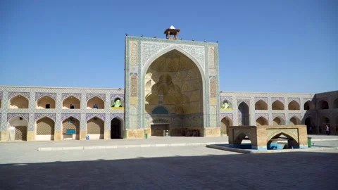 Jameh Mosque courtyard with its tiled iwan, Isfahan, Iran Stock Footage 346769796