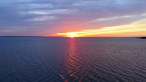 James River Aerial Sunset Vídeos de archivo 333473757