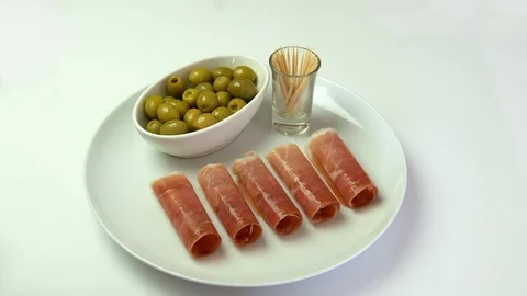 Jamon &amp; olives Stock Footage 107321154