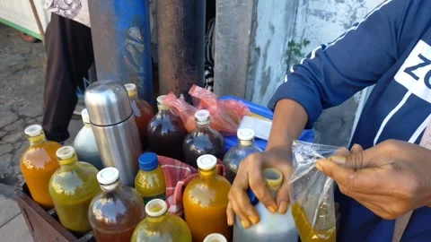 Jamu gendong or herbs drinks Stock-Footage 251095162