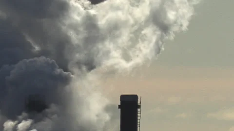 Jan, 10 2025 Hamilton Ont, Canadian steel and aluminum manufacturing industry Stock Footage 301709445