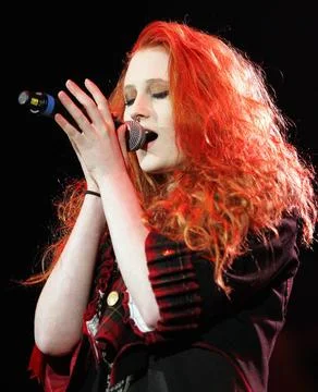  Janet Devlin live at Sheffield Arena on The X Factor tour - 21 March 2012... Stock Photos