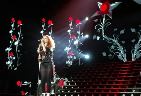  Janet Devlin live at Sheffield Arena on The X Factor tour - 21 March 2012... Stock Photos