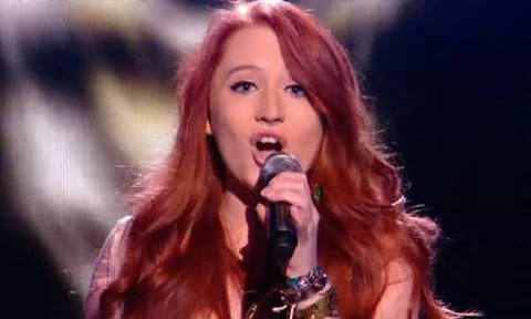  Janet Devlin on The X Factor - 05 November 2011 FAM43122 Copyright: x FAM... Stock Photos
