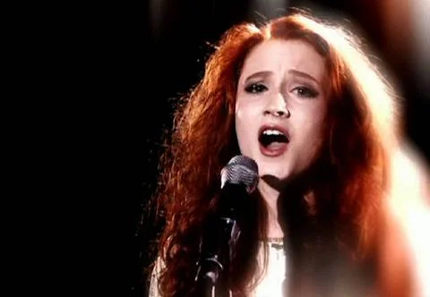  Janet Devlin on The X Factor - 09 October 2011 FAM42745 Copyright: x FAMO... Stock Photos