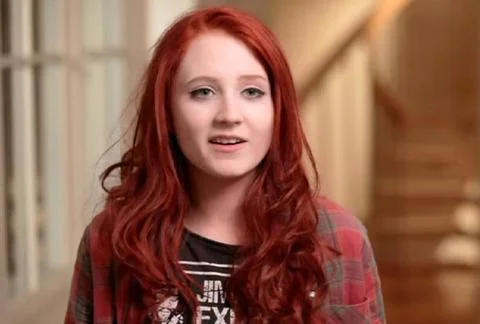 Janet Devlin on The X Factor - 26 November 2011 FAM43351 Copyright: x FAM... Stock Photos