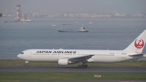 Japan Airlines Plane Taking off Tokyo Haneda Airport