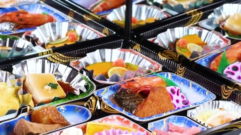 Japanese catered lunch box reflected in the mirror, rotating Stock-Footage 320809209