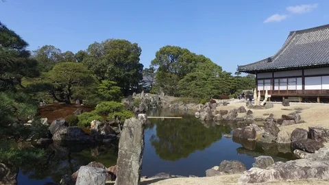 Japanischer Garten mit Tempel Video stock 114078622