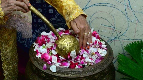 Java wedding traditional ritual Video stock 120912619