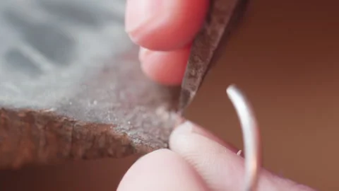 Jaweler making a gold earring Stock Footage 267080408