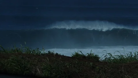Jaws Waves Massive in the foreground Stock Footage 100998449