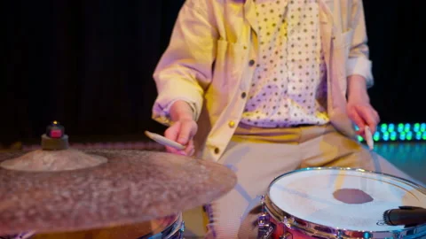 Jazz drummer begins to rhythmically play drums Stock Footage 161812017