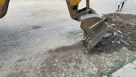 Jcb working on road repair Video stock 167694552