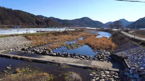 Jecheon Chun, the stream next to Sillim Station, Wonju, South Korea 库存影片 146644291
