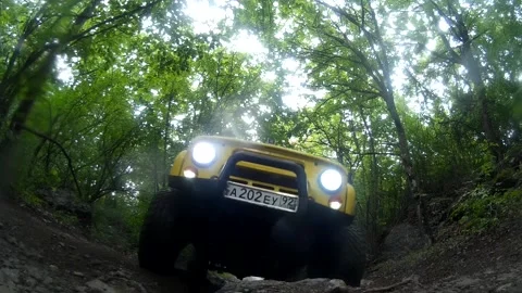 Jeep drive through camera 動画素材 137602030