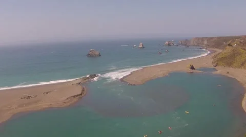 Jenner Beach.MP4 库存影片 42309636