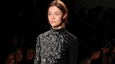 Jenny Packham NYFW Stockbeeldmateriaal 21273364