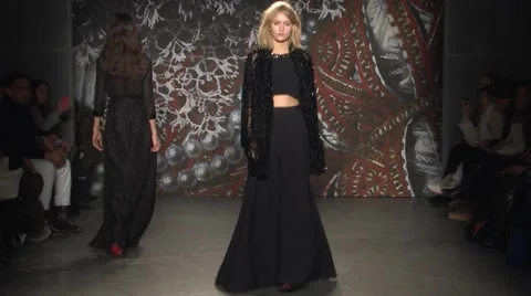 Jenny Packham Show Fall 2015 Collection NYFW 05 Video stock 57123870