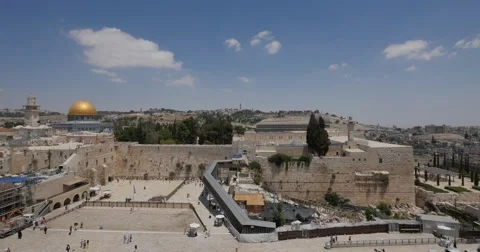 Jerusalem 4K Wailing wall wide view 24P Stock Footage 41091846