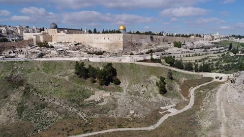 Jerusalem Aerial Temple Mount SE corner to Dome of Rock Stock Footage 149978019