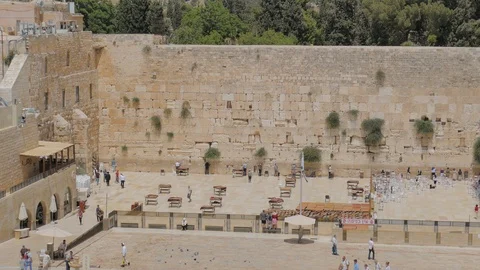 JERUSALEM/ ISRAEL - JUN, 23, 2018: View on Western Wall Stock-Footage 92902349