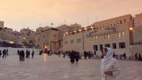 Jerusalem old city panoramic view. Old buildings next to Western wall. Stock-Footage 102840010