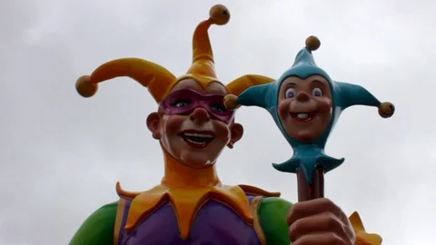 Jester statue close up new orleans Stock Footage 101003218