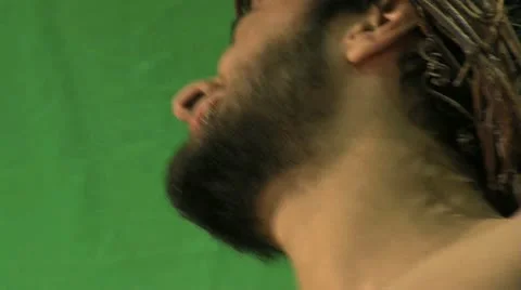 Jesus In Pain On Cross - Close Up Side View Chroma Key Green 스톡 동영상 10938422