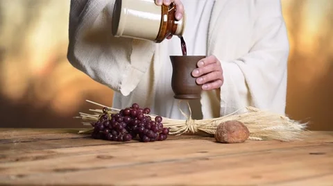 Jesus pouring wine Stock Footage 46728146