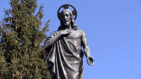 Jesus Statue with Halo Video stock 87515096