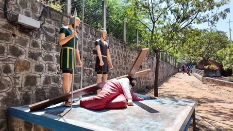 Jesus Statue - Jesus Falls the 3rd Time - Orbiting Shot Video stock 263305440