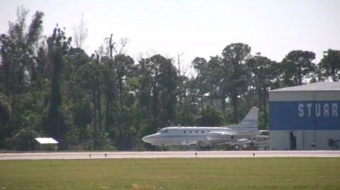 Jet airplane Stock Footage