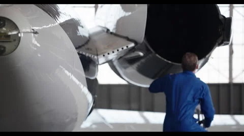 Jet Engine Wing Repair HD Vídeos de archivo 61269897