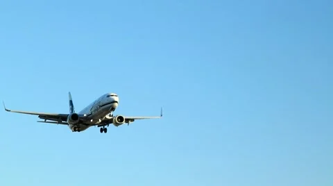 JET LANDING 5 Stock-Footage 947924