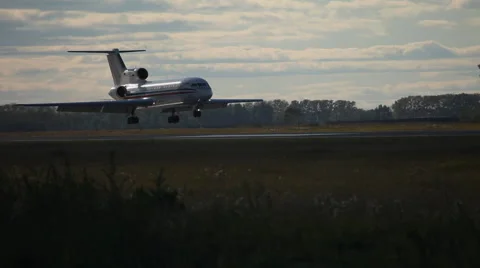 Jet landing Stock Footage 905487