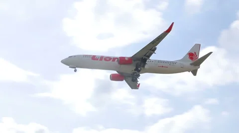 Jet plane approaching landing  to Don Mueang International Airport Thailand Stock Footage 50262356