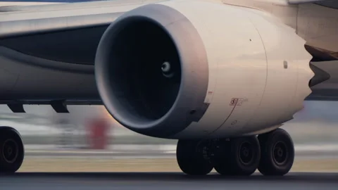 Jet Plane Engine and Landing Gear Close Up 库存影片 334394997