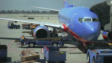 Jet plane loading Stock-Footage 11495771