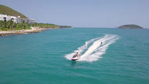 Jet Ski pulls SUP Stock-Footage 290863263