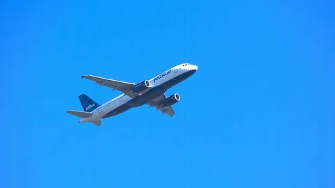 JetBlue Airways Airbus A320 Airplane Flying Overhead Stock Footage