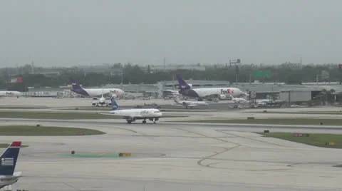 Jetblue passenger jet taking off Stock Footage 25913395