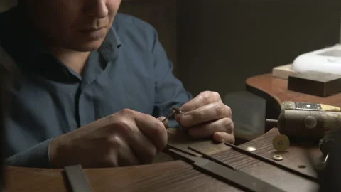 Jewelry craftsmanship Stock Footage 147442620