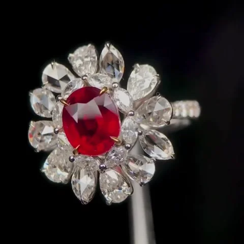 Jewelry Видео 197530102