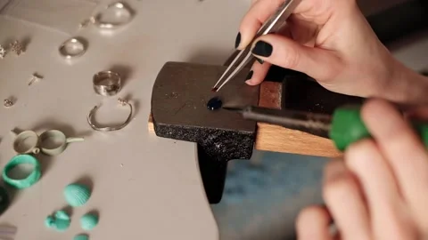 Jewelry making Stock Footage 157278199