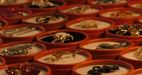Jewelry placed in red boxes Video stock 171799318