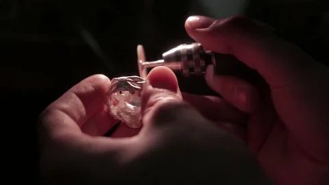 Jewelry work. Processing of silver ring. Close-Up. 4K UHD Stockbeeldmateriaal 71280543
