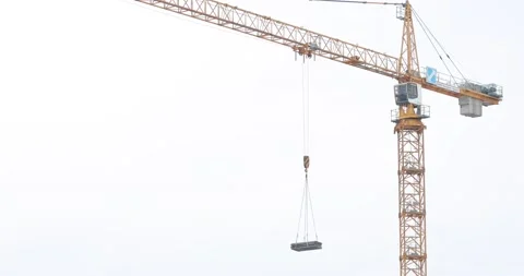 Jib of a yellow tower crane Stock-Footage 146034204